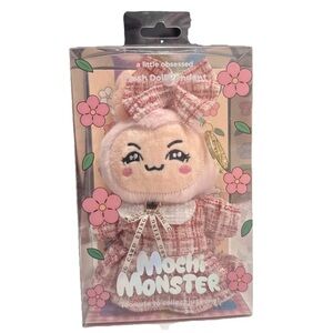 Mochi Monster Plush Doll Pendant– Cute Collectible – New in Box (Pink)